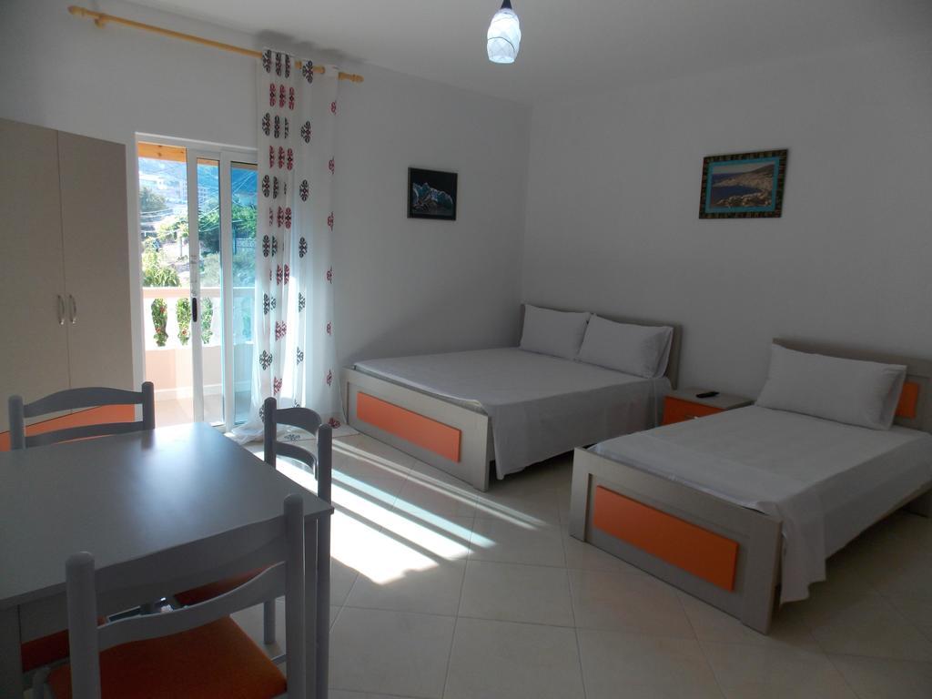 Guest House Vila Bega Sarandë 외부 사진