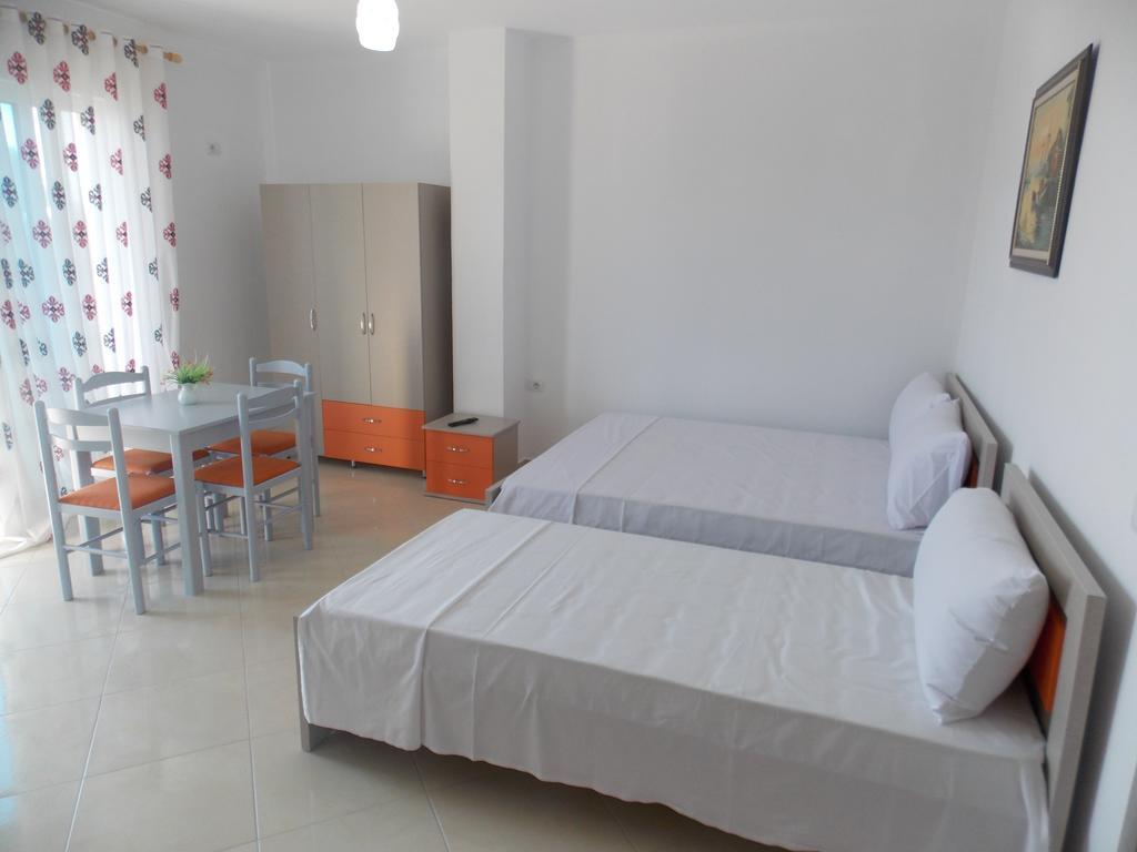 Guest House Vila Bega Sarandë 외부 사진