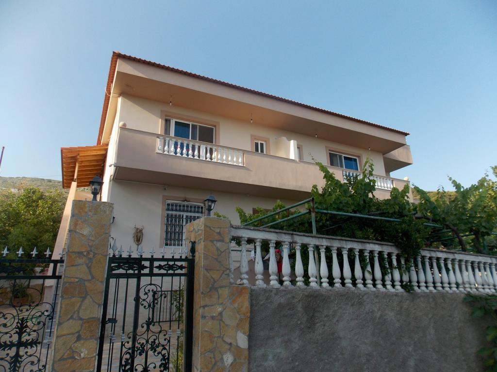 Guest House Vila Bega Sarandë 외부 사진