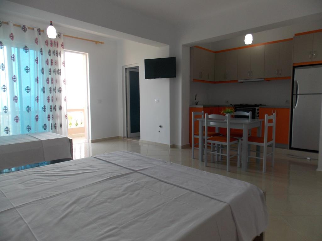 Guest House Vila Bega Sarandë 외부 사진