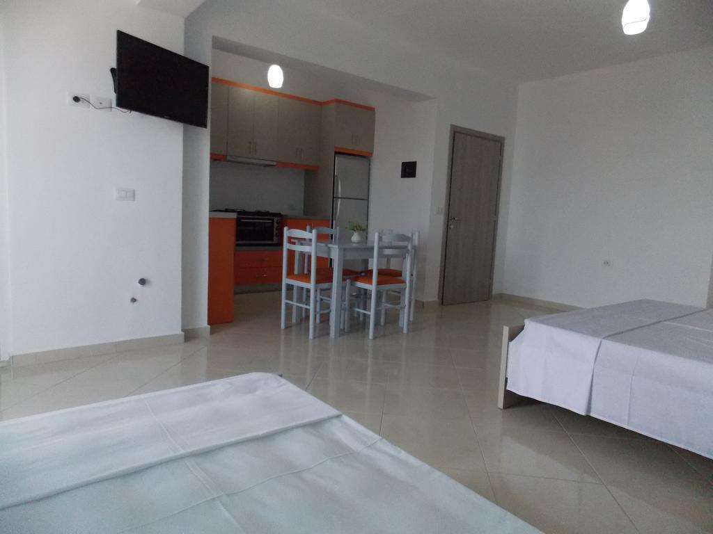 Guest House Vila Bega Sarandë 외부 사진
